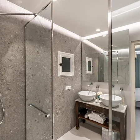 La Torretta בית הארחה מנרולה