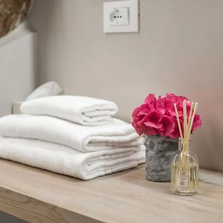 La Torretta בית הארחה מנרולה