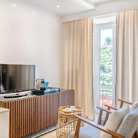 ゲストハウス ラ トレッタ